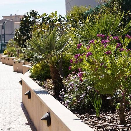Apartamento diseño a cien metros del mar. Torredembarra Exterior foto