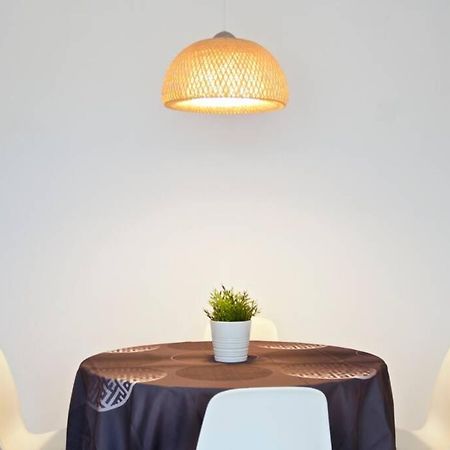 Apartamento diseño a cien metros del mar. Torredembarra Exterior foto